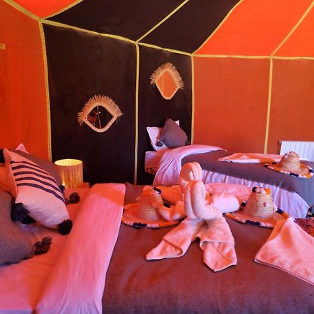 Horaz Merzouga Camp Мерцуга Екстериор снимка