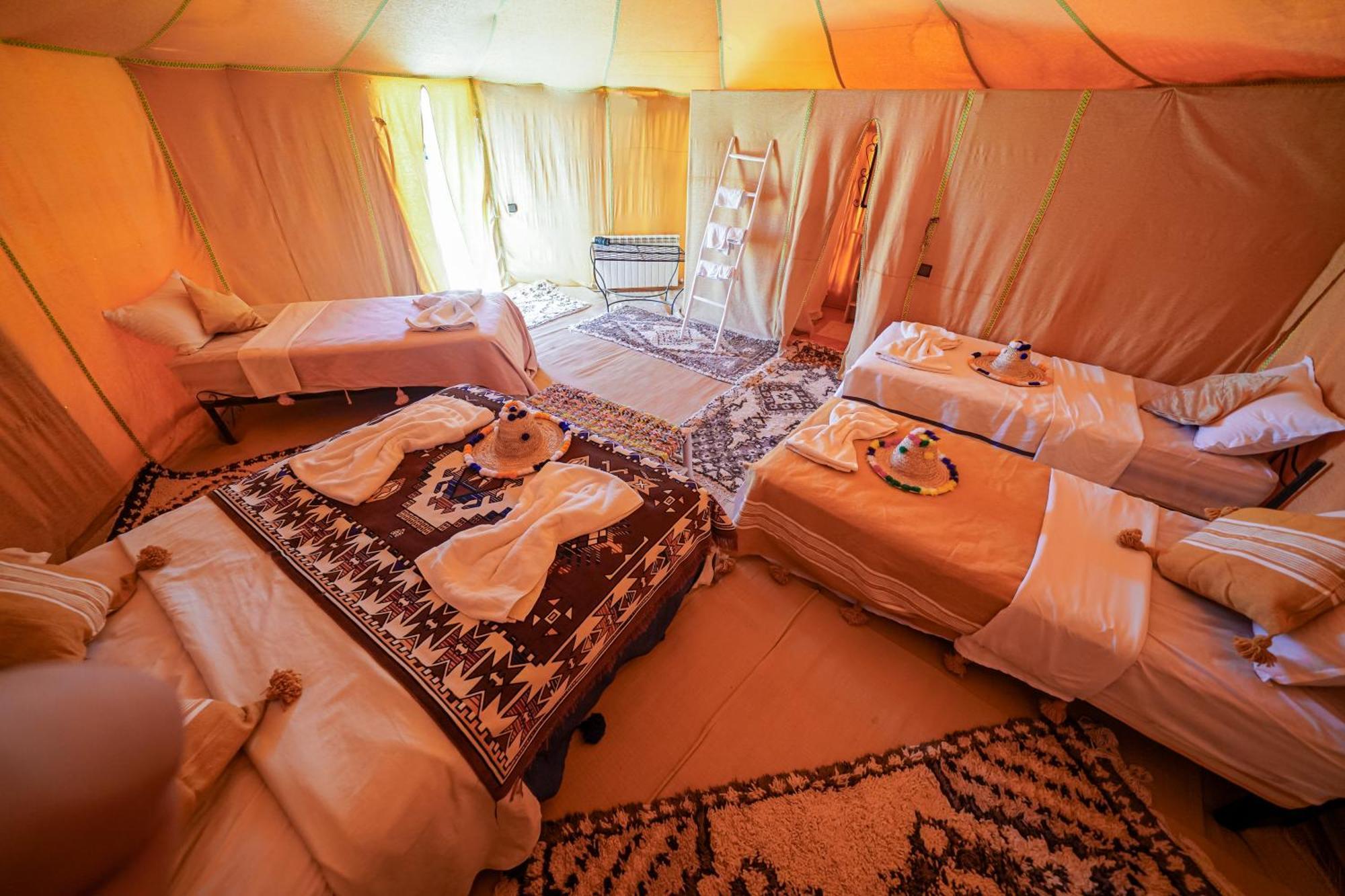 Horaz Merzouga Camp Мерцуга Екстериор снимка